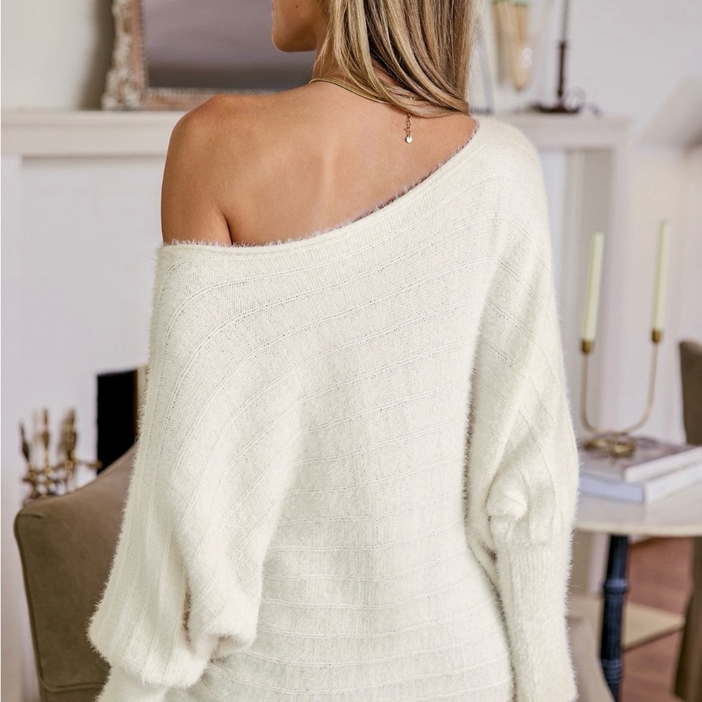 Cupshe Soft White Crew Neck Sweater - Picture 4 of 7